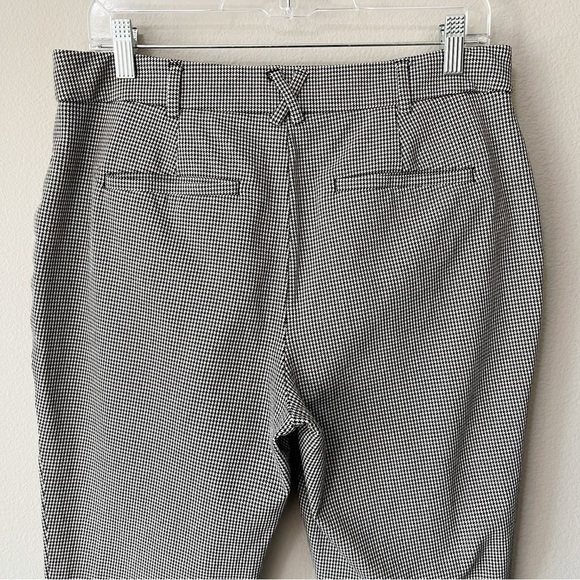 Maeve by Anthropologie Essential Slim Kick Flare Pant Houndstooth Black Size 10 - Picture 9 of 12
